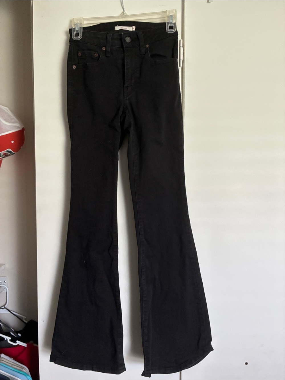 Black Levi’s Bootcut Jeans